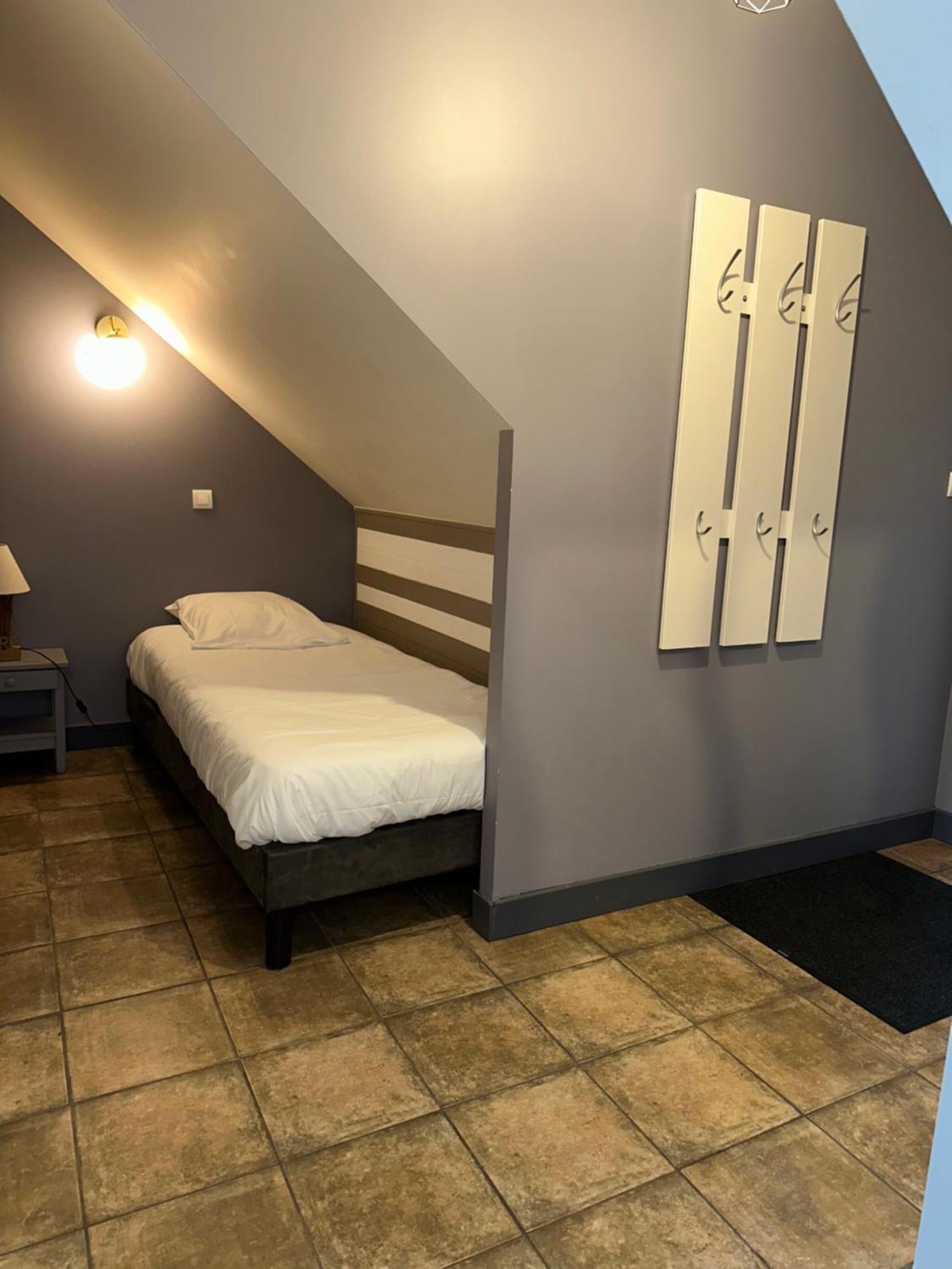 Logis Hotel Volcan Sancy Nebouzat Exterior photo