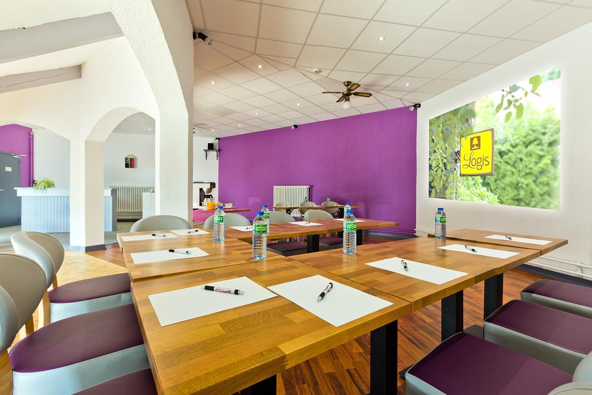 Logis Hotel Volcan Sancy Nebouzat Exterior photo